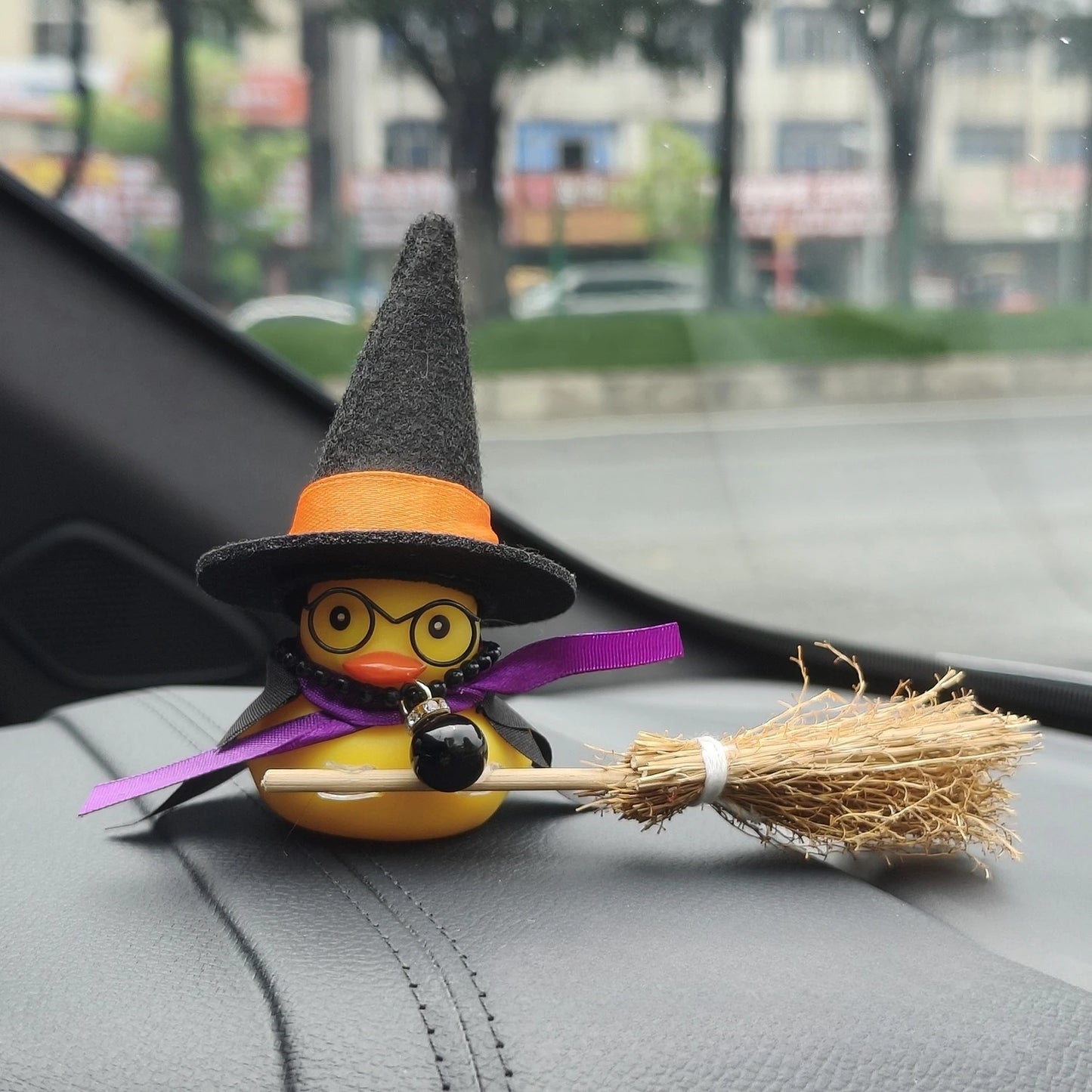Car Dashboard Halloween Rubber Ducks, Cool Rubber Duck Ornaments with Witch Hat Sunglasses Cape Necklace Spooky Halloween Party